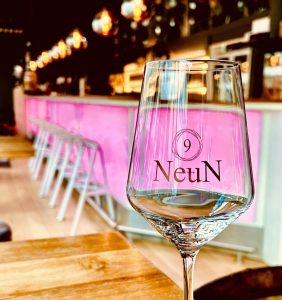 vinothek-weinhandel-bonn-vinothek-neun-9-zur wein und getraekekarte